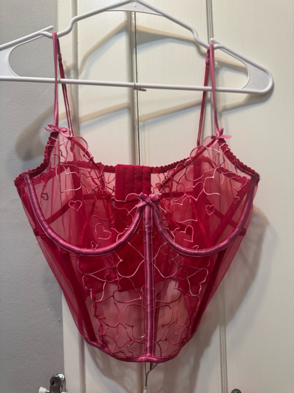 SKIMS EMBROIDERED TULLE
UNLINED DEMI CORSET PUNCH Color.